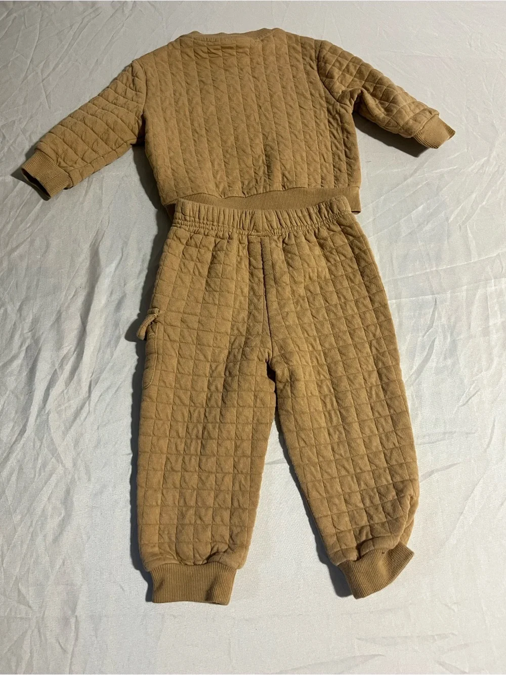 John Deere Tan Quilted Kids Sweat Set with Tractor Patch Size 18 Months